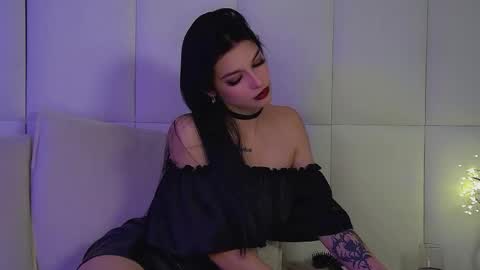 Beverly online show from November 15, 7:27 am