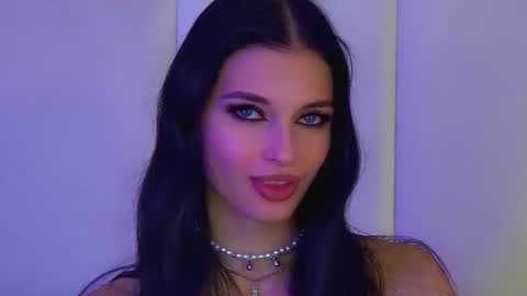 Beverly online show from February 25, 6:50 pm