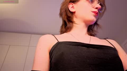 bezvanili online show from April 13, 1:22 am