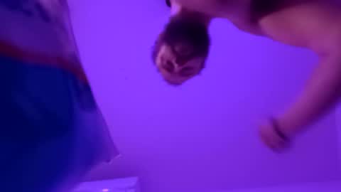 Snapshot of bfg1016 chatting on September 24, 7:55 am LilHoeBag online show from September 24, 7:55 am