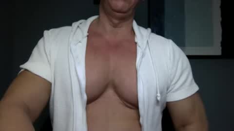 BGDKMUSCLEGUY - SELECTED BY CHATURBATE AS A TOP BROADCASTER FOR 2023 online show from February 16, 3:38 pm