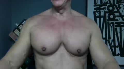 Snapshot of bgdkmuscleguy chatting on April 24, 6:43 pm BGDKMUSCLEGUY - SELECTED BY CHATURBATE AS A TOP BROADCASTER FOR 2023 online show from April 24, 6:43 pm
