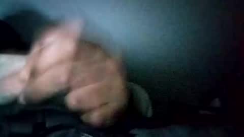 Snapshot of bi582945 chatting on February 17, 12:07 am bi582945 online show from February 17, 12:07 am