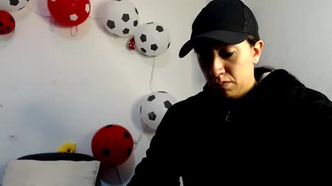 Snapshot of biancamirage1 chatting on July 14, 12:22 pm Bianca Mirage online show from July 14, 12:22 pm