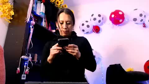 Snapshot of biancamirage1 chatting on July 17, 12:23 pm Bianca Mirage online show from July 17, 12:23 pm