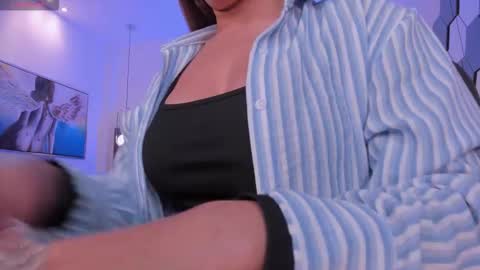 Snapshot of biancapierce_ chatting on November 7, 12:05 pm Bianca Pierce online show from November 7, 12:05 pm