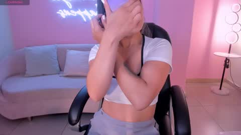 Bianca Pierce online show from March 6, 12:12 pm