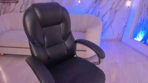 Bianca Pierce online show from March 18, 11:57 am