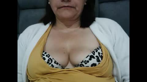 biancasteel online show from February 17, 12:45 pm