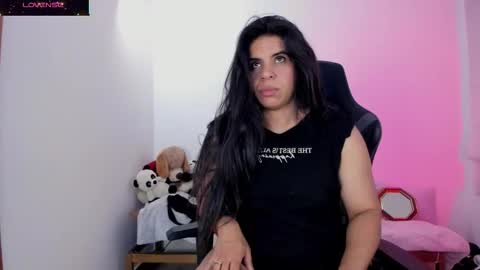 Biancastrong.. IGThebiancastrong online show from November 27, 2:08 pm