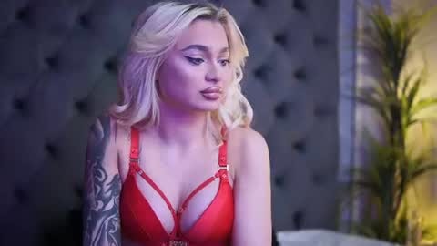  Bianka  online show from June 26, 8:35 pm