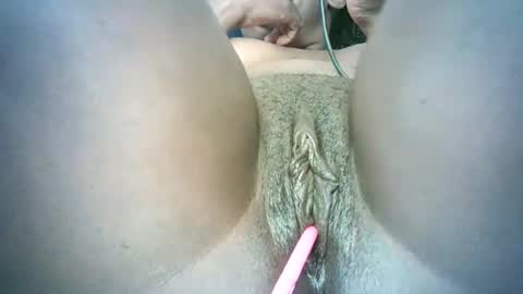 Snapshot of biass_ebony234 chatting on January 20, 9:03 am pretty online show from January 20, 9:03 am