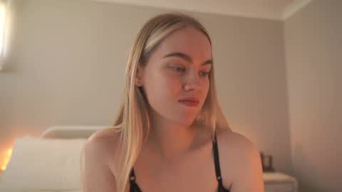 Bibi online show from April 4, 1:59 am