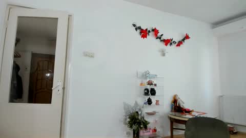 Snapshot of bibitina chatting on January 15, 9:35 am innasugarwild online show from January 15, 9:35 am