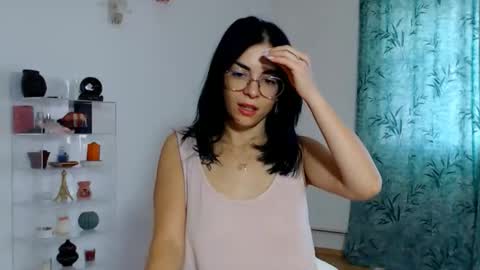 Snapshot of bibitina chatting on September 22, 4:47 am innasugarwild online show from September 22, 4:47 am