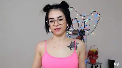 innasugarwild online show from March 15, 6:19 am