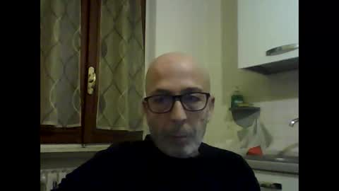 Snapshot of big23italy chatting on March 23, 8:13 pm big23italy online show from March 23, 8:13 pm