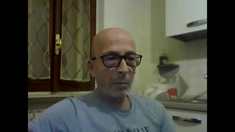 Snapshot of big23italy chatting on April 5, 5:43 pm big23italy online show from April 5, 5:43 pm