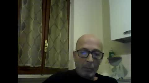 Snapshot of big23italy chatting on April 12, 7:19 pm big23italy online show from April 12, 7:19 pm