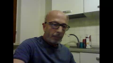 Snapshot of big23italy chatting on May 26, 9:16 am big23italy online show from May 26, 9:16 am