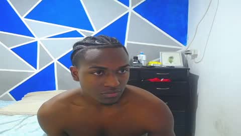 big_black11 online show from February 25, 11:30 am