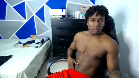 big_black11 online show from October 7, 4:31 am