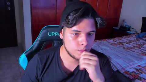 Logan Sprouse online show from October 16, 7:48 pm