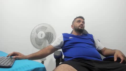 Tommy online show from February 3, 4:32 am