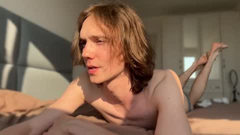 big_lil_small online show from May 8, 1:38 pm