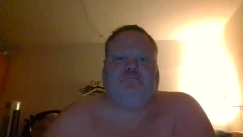 Snapshot of big_lower_ chatting on December 14, 6:45 pm big_lower_ online show from December 14, 6:45 pm