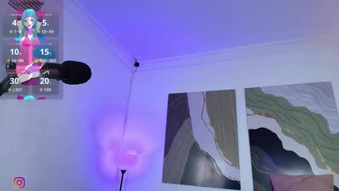 Snapshot of big_woman_1 chatting on February 12, 3:01 am Luisa online show from February 12, 3:01 am