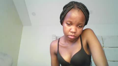 bigbaby004 online show from September 13, 1:33 pm