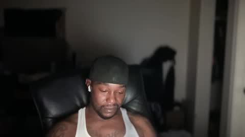 bigbackwoodcali online show from May 7, 7:47 am