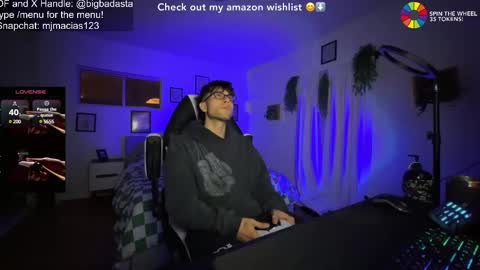 Snapshot of bigbadmj chatting on March 12, 3:57 am Asta online show from March 12, 3:57 am