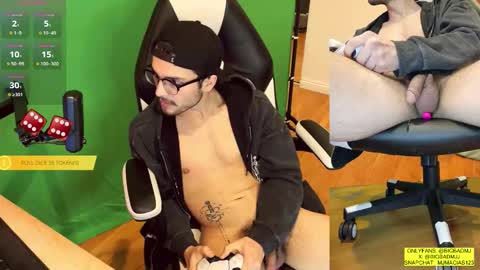 Snapshot of bigbadmj chatting on December 4, 5:06 am Asta online show from December 4, 5:06 am