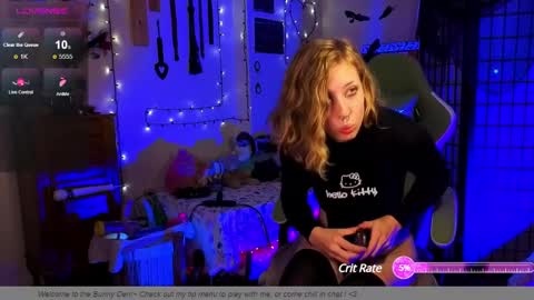 Snapshot of bigbearandbunny chatting on December 22, 4:38 pm bigbearandbunny online show from December 22, 4:38 pm