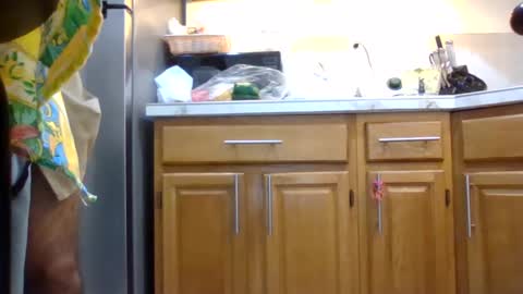 Snapshot of bigbee198825 chatting on November 4, 4:17 pm bigbee198825 online show from November 4, 4:17 pm