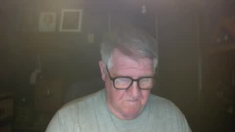 Snapshot of bigbeerdrinker1 chatting on February 25, 10:14 am bigbeerdrinker online show from February 25, 10:14 am