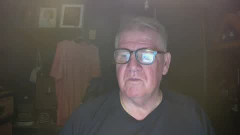 Snapshot of bigbeerdrinker1 chatting on March 8, 6:17 am bigbeerdrinker online show from March 8, 6:17 am