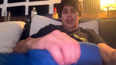 bigben281330 online show from December 2, 8:15 pm