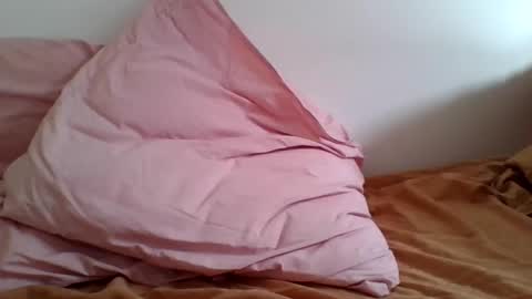 Snapshot of bigben93xxx chatting on February 13, 12:45 pm bigben93xxx online show from February 13, 12:45 pm