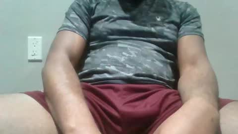 bigblackd070 online show from February 2, 6:58 am