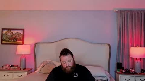 Snapshot of bigboi1o11 chatting on October 7, 6:32 am Bigboi1o11 online show from October 7, 6:32 am