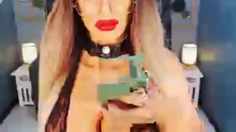 Loraine Cruz online show from June 17, 7:44 am