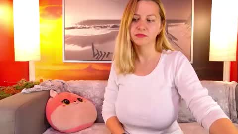 BigBoobsArri online show from November 3, 10:38 am