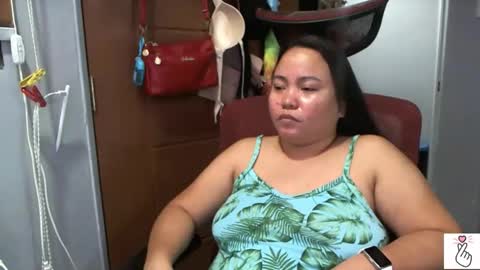 bigboobslyn online show from March 1, 5:04 pm