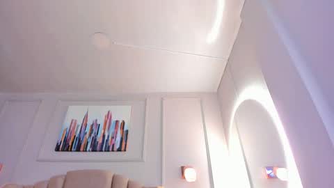   online show from January 25, 4:24 pm