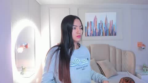   online show from February 1, 10:05 am