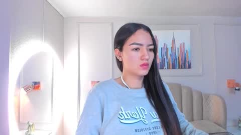   online show from March 1, 10:02 am