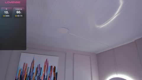   online show from October 4, 10:02 am